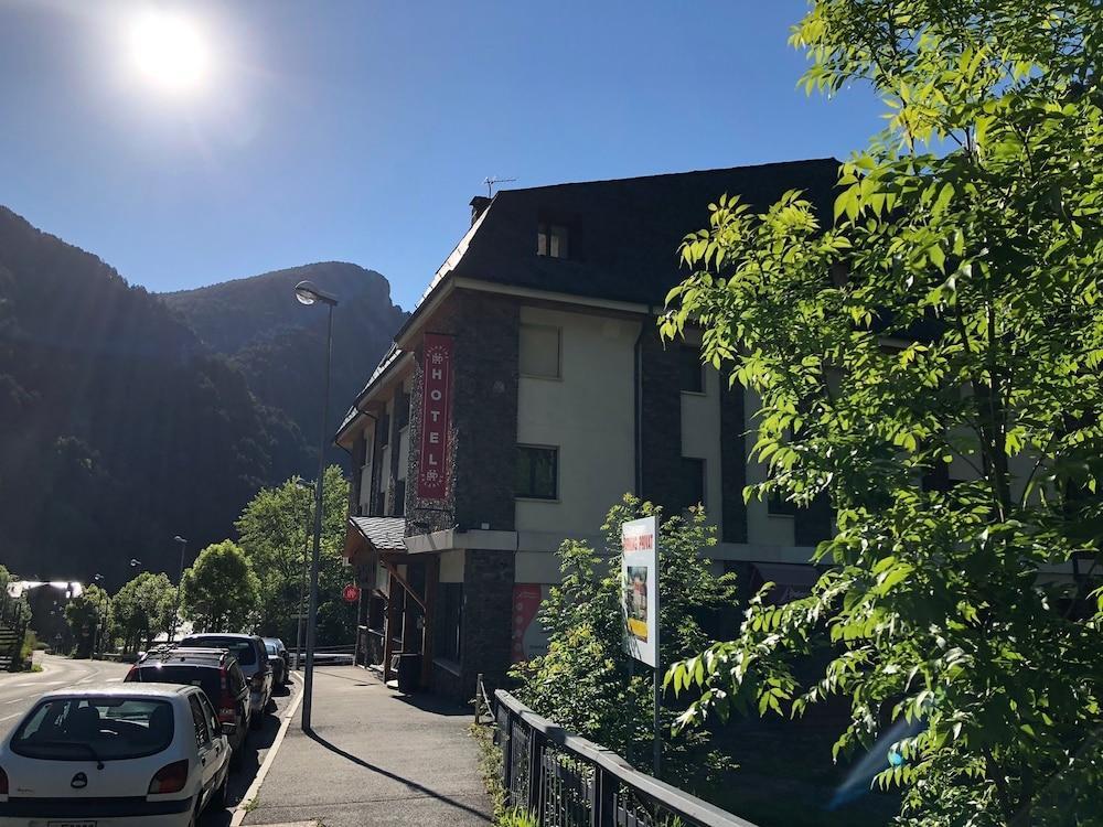 Hotel Palarine Эртц Экстерьер фото